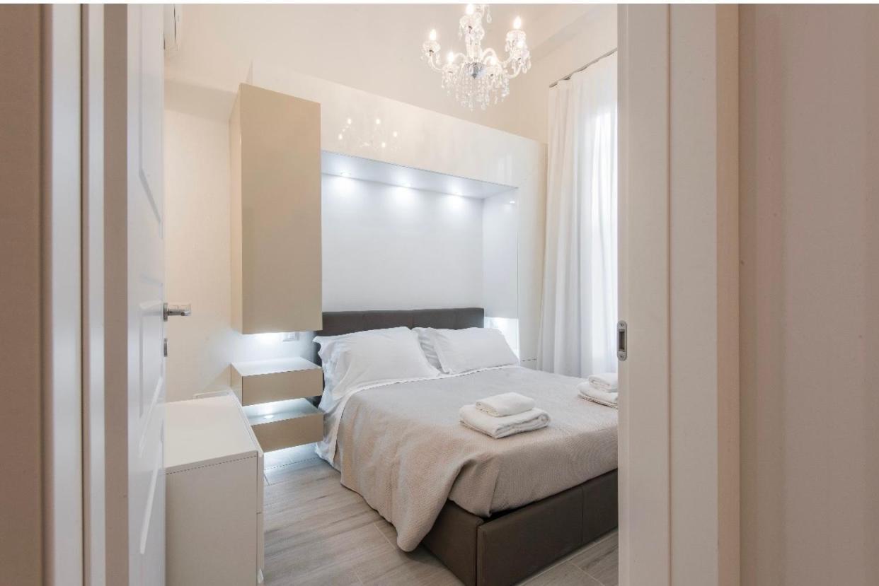 Modern Apartment In Firenze Bagian luar foto